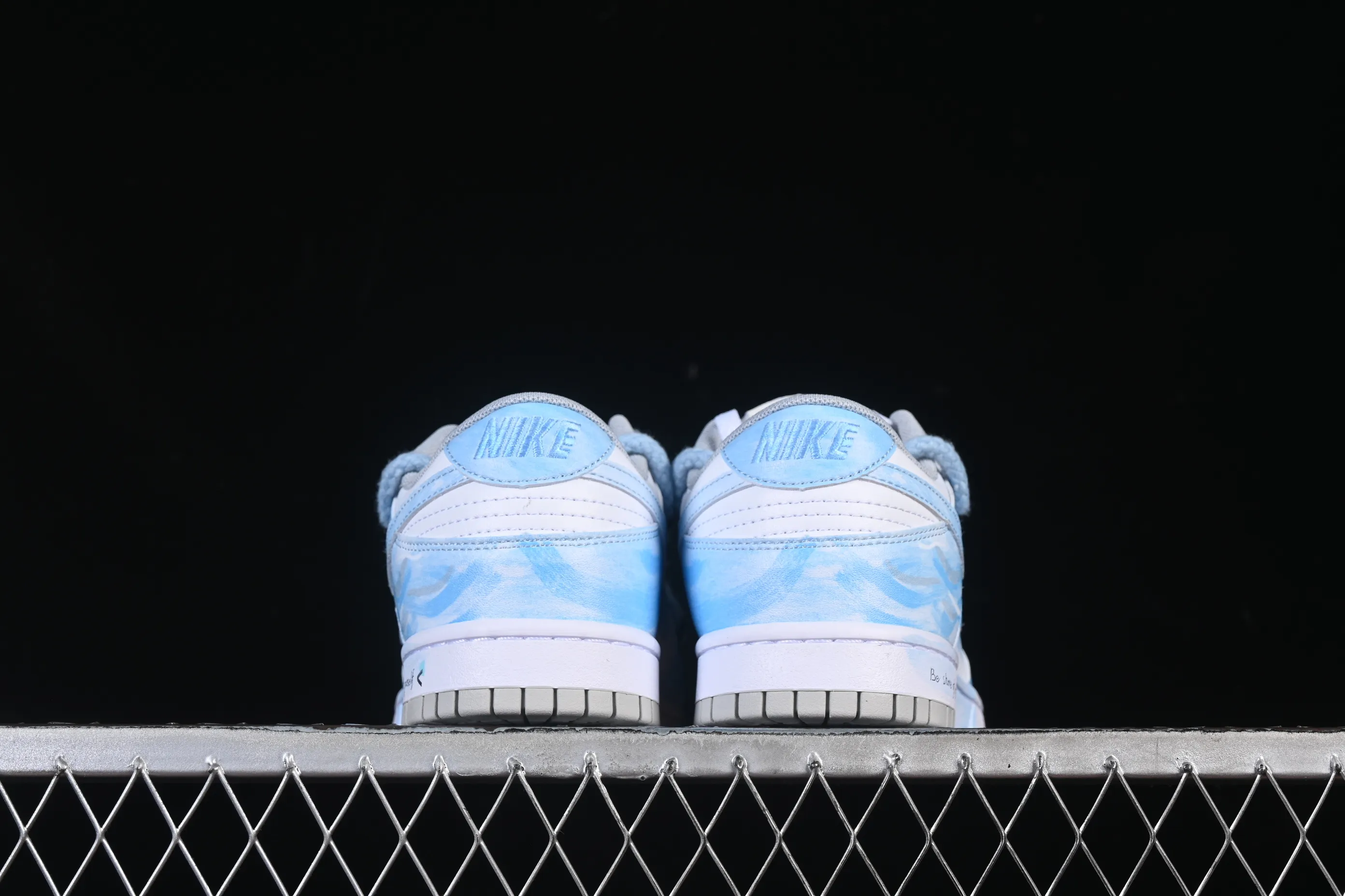 All categories Nk SB Dunk Series Nk SB Dunk Low High-end customized low-top sneakers Nike SB Dunk Low straps low-top casual sneakers HF5441-105